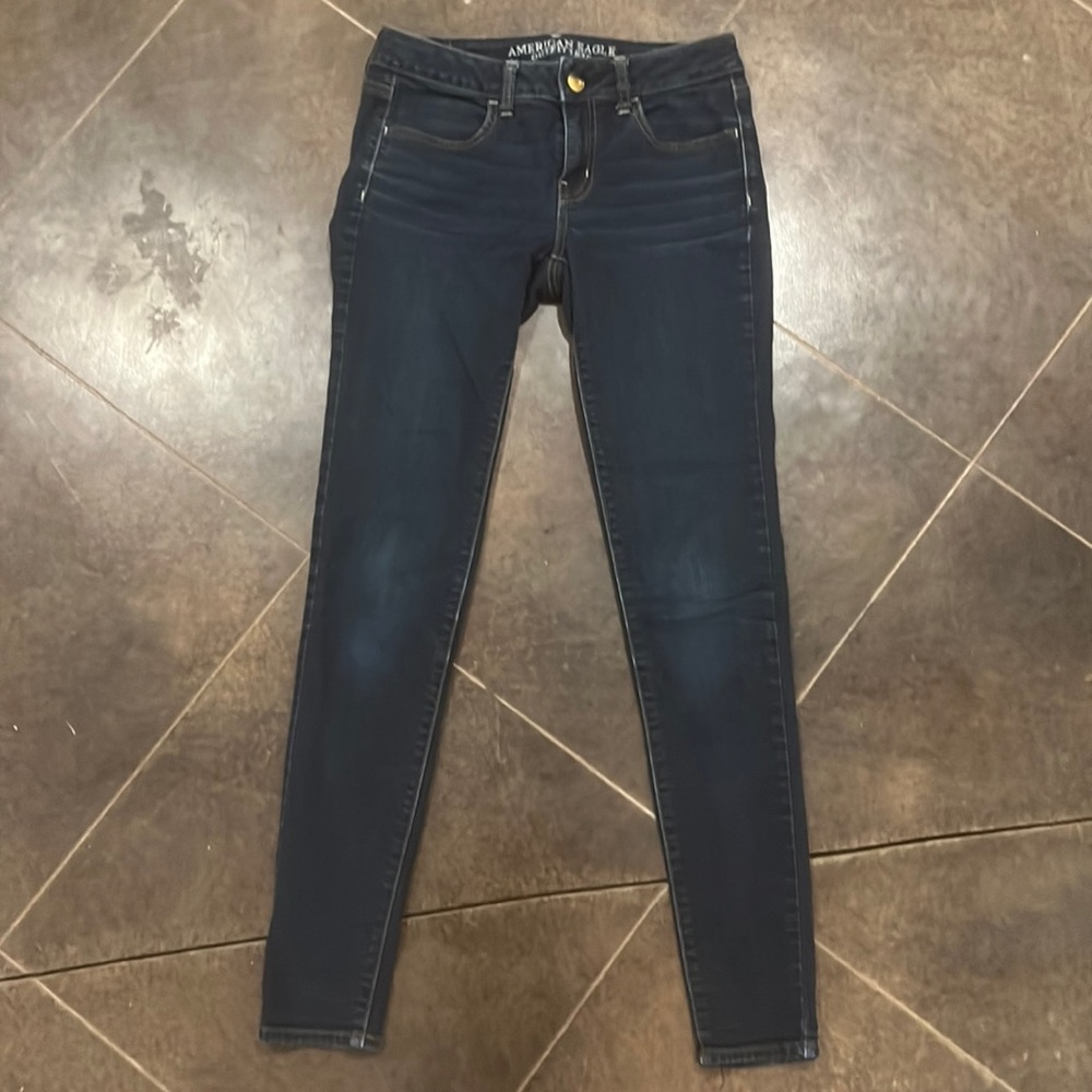 American Eagle dark wash skinny leg jegging size 4 long